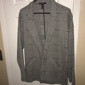 New oversized Black/White Blazar Plaid Design